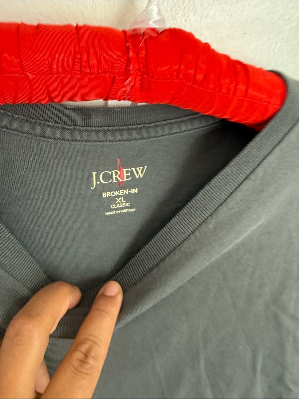J. Crew Men's Gray Crewneck T-Shirt & Navy Drawstring Shorts Bundle - Picture 3 of 7